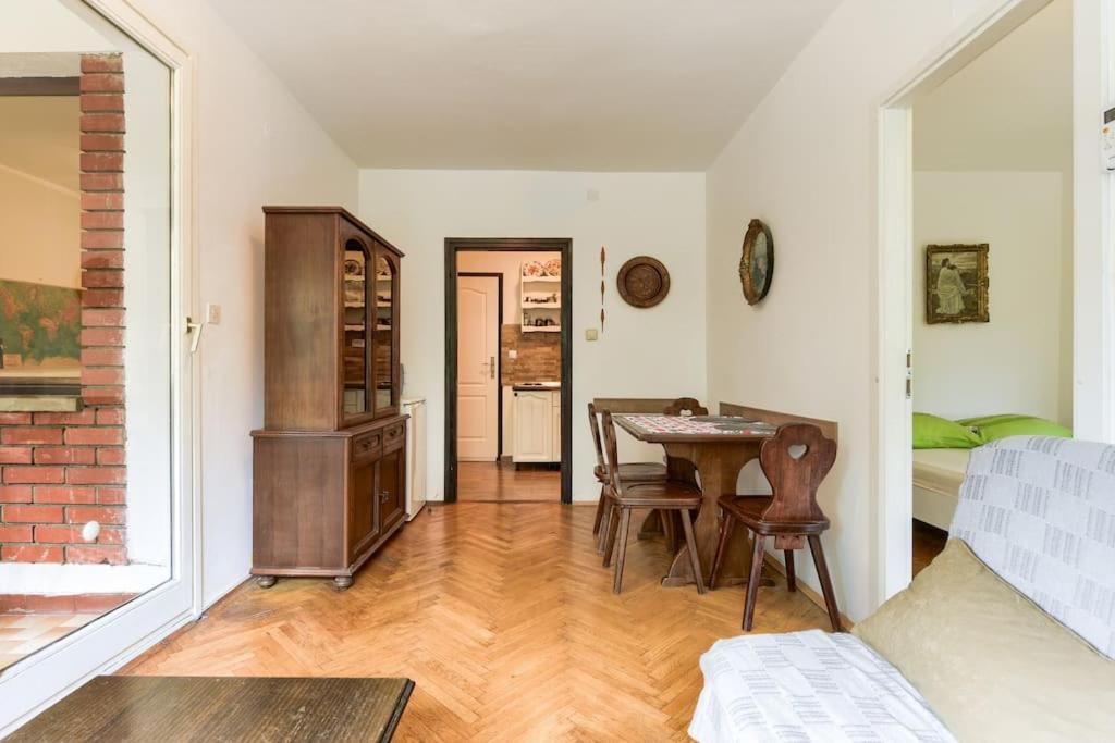 Apartman Legacy Apartamento Zadar Exterior foto